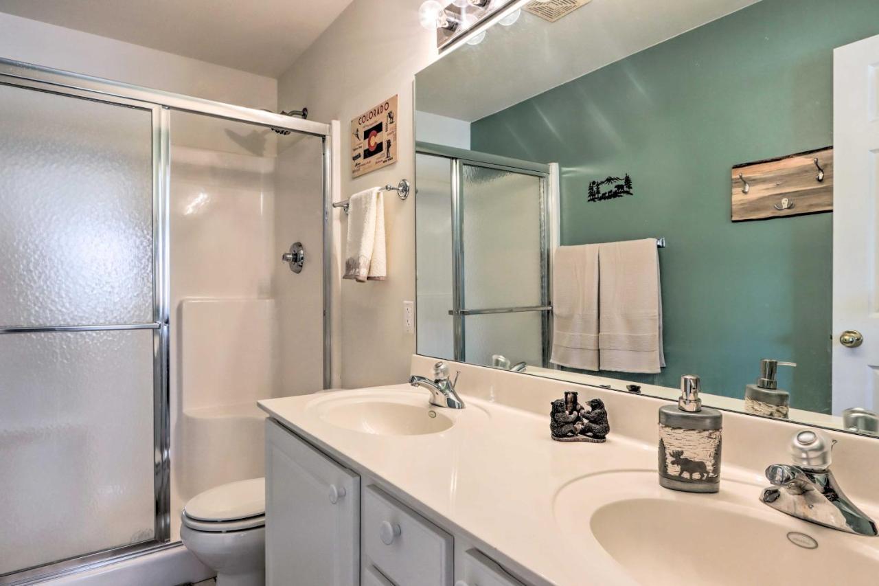 Step-Free Camdenton Condo With Boat Ramp, Dock, Slip Luaran gambar