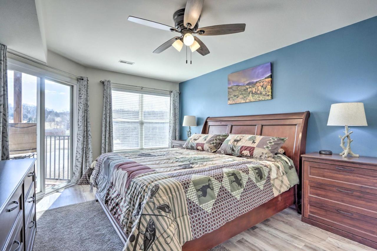 Step-Free Camdenton Condo With Boat Ramp, Dock, Slip Luaran gambar