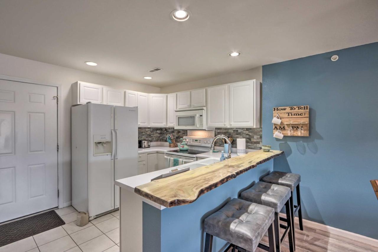 Step-Free Camdenton Condo With Boat Ramp, Dock, Slip Luaran gambar