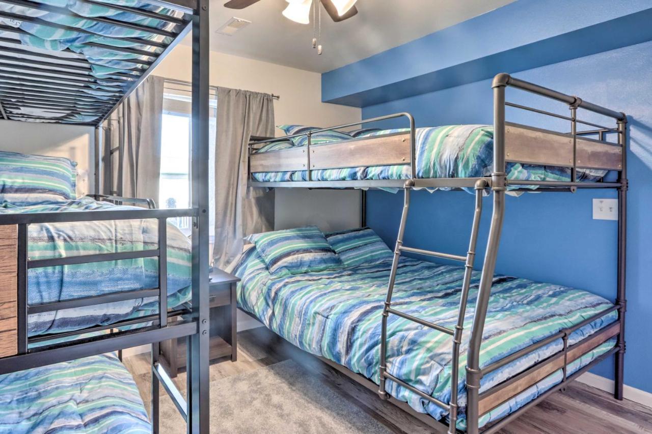 Step-Free Camdenton Condo With Boat Ramp, Dock, Slip Luaran gambar
