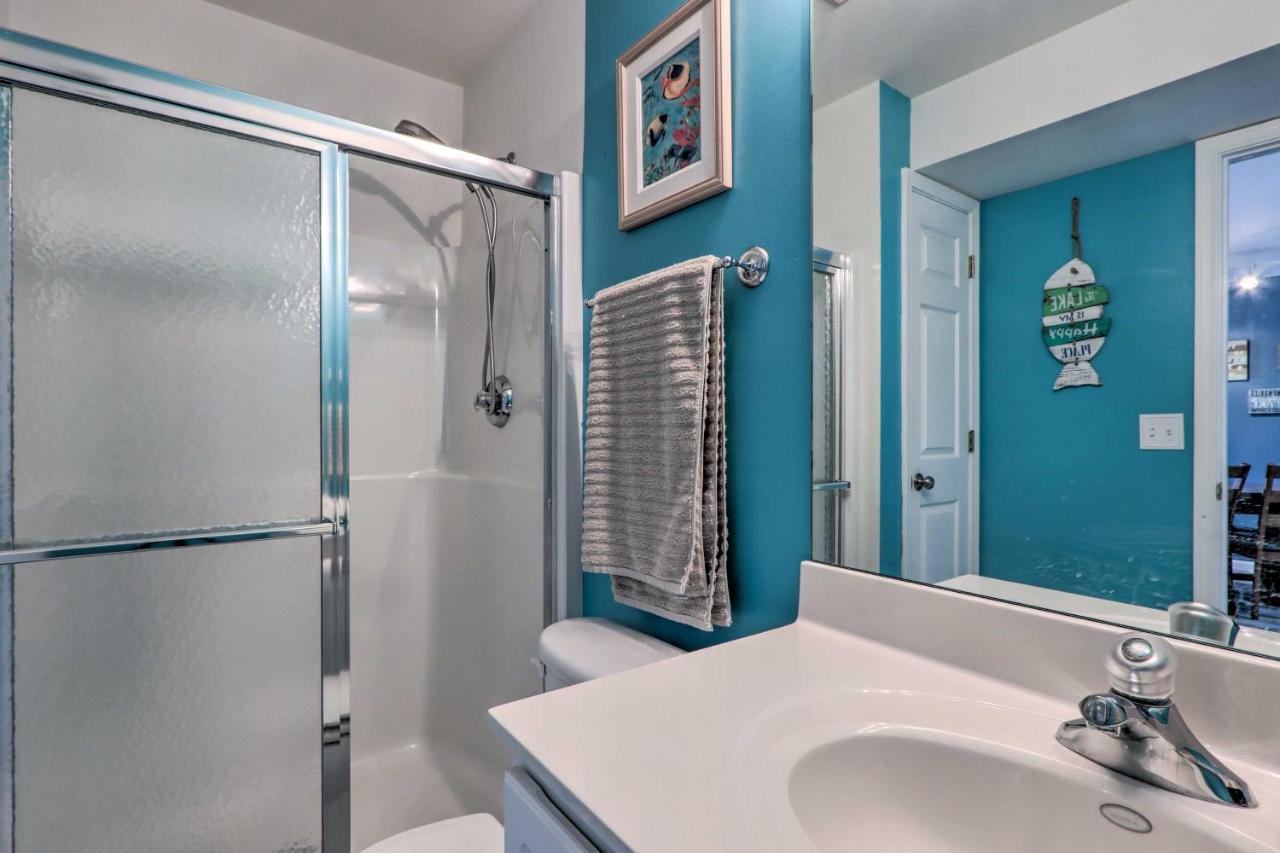 Step-Free Camdenton Condo With Boat Ramp, Dock, Slip Luaran gambar