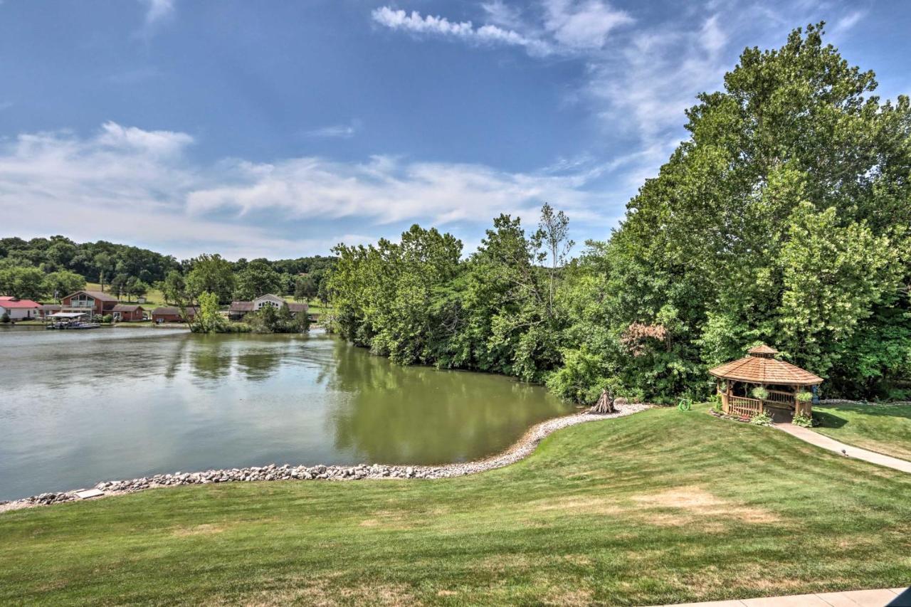 Step-Free Camdenton Condo With Boat Ramp, Dock, Slip Luaran gambar